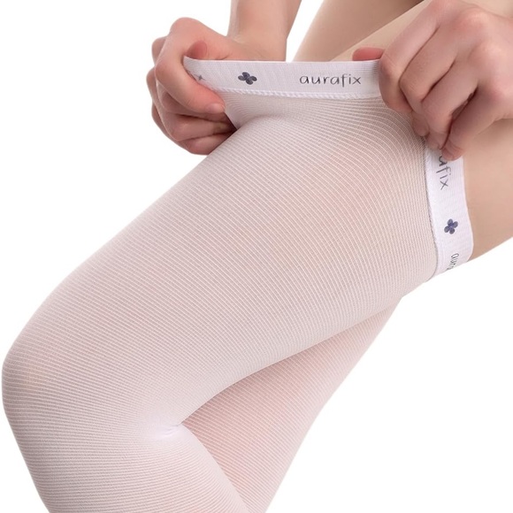 Compression stockings - Picture 5 of 9